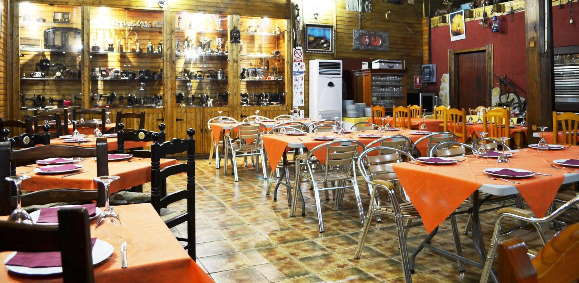 Apartamentos Paraje San Gines Andújar Esterno foto